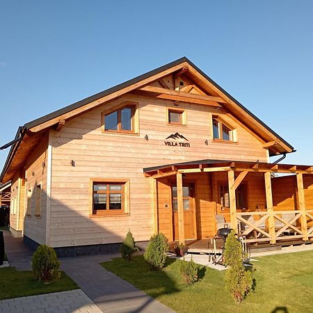 Villa Triti Stara Lesna Exterior photo